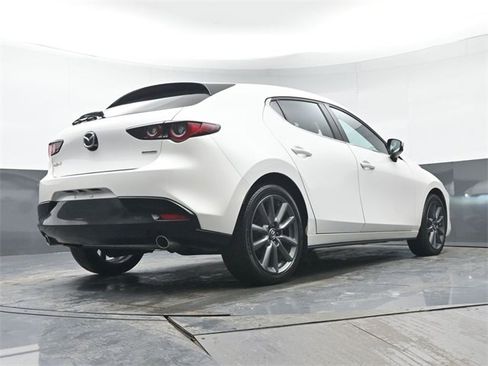 Used 2023 MAZDA MAZDA3 s image 27