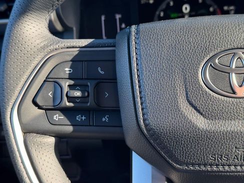 New 2025 Toyota 4Runner SR5 image 13