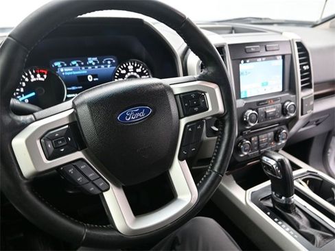 Used 2017 Ford F150 Lariat w/ Equipment Group 501A Mid image 13