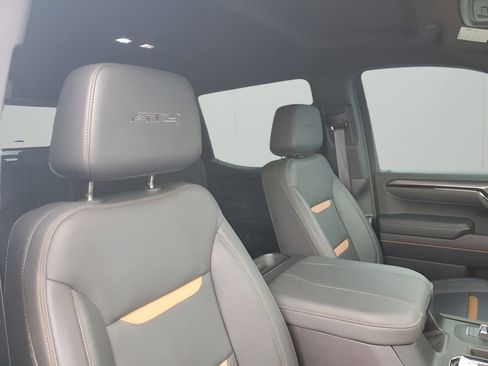 Used 2024 GMC Sierra 1500 AT4 w/ Technology Package image 15