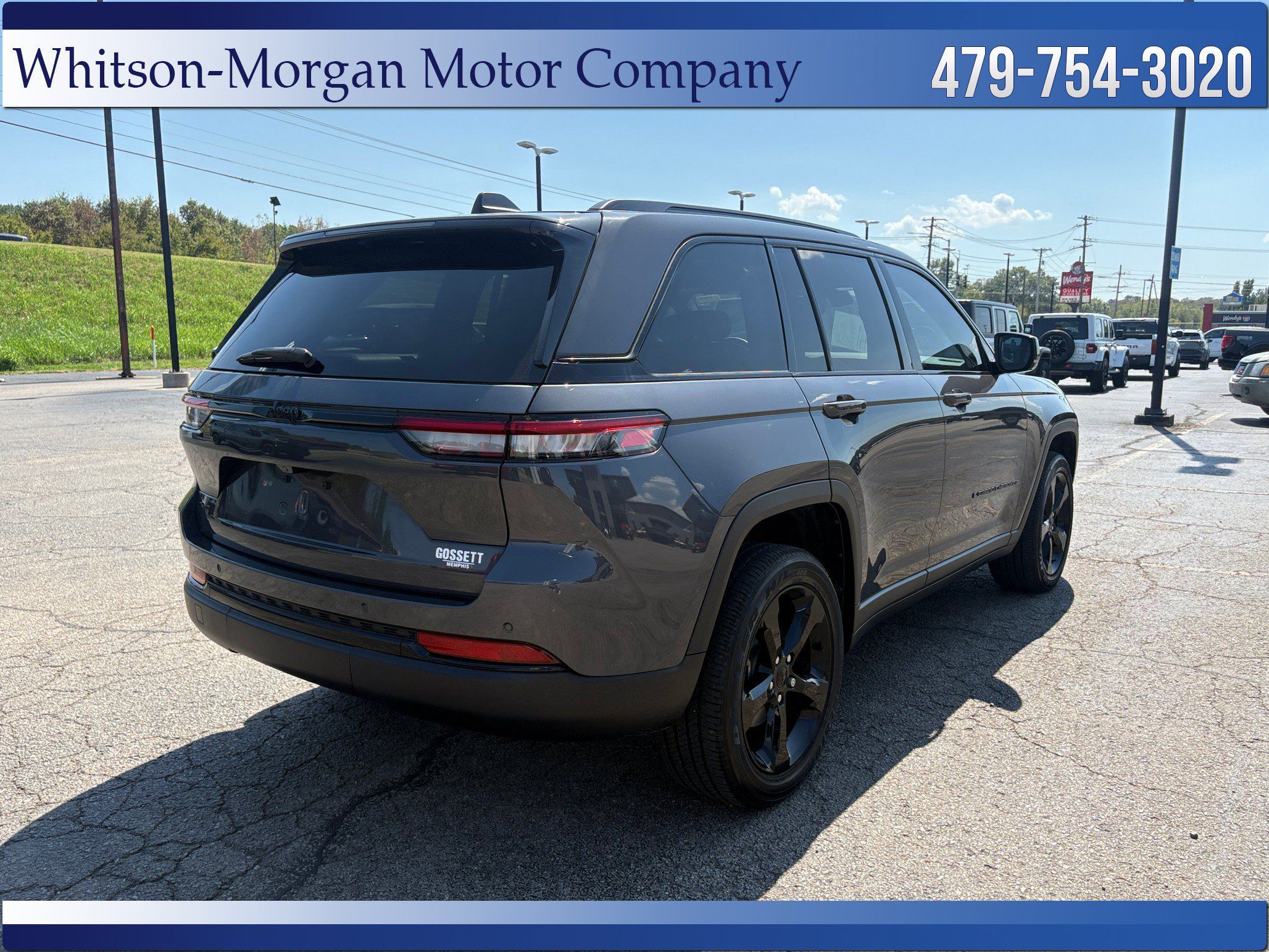 Used 2023 Jeep Grand Cherokee Altitude AWD/4WD image 5