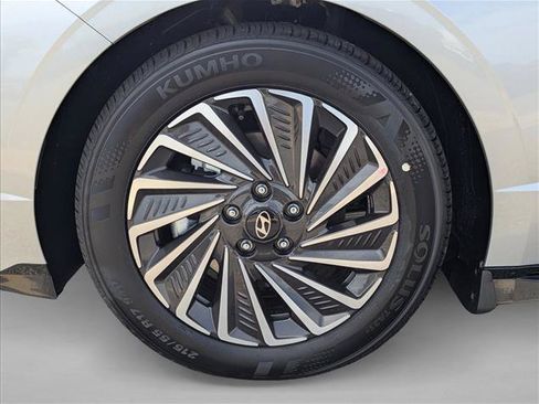 New 2026 Hyundai Sonata SEL FWD image 9