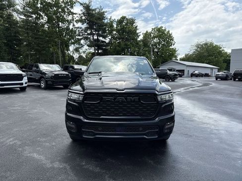 New 2026 RAM 1500 Express AWD/4WD image 16