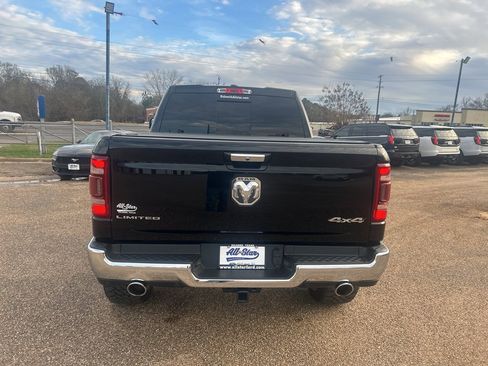 Used 2022 RAM 1500 Limited w/ Trailer Tow Group image 3