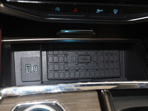 Used 2023 Ford Expedition Max Limited AWD/4WD image 31