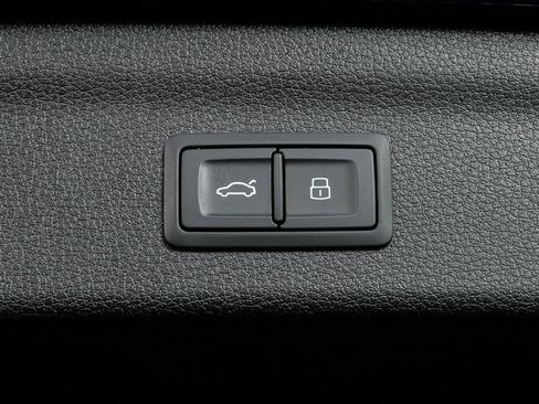 Used 2024 Audi Q3 2.0T Premium Plus image 30