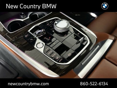 Used 2023 BMW X7 xDrive40i w/ Executive Package image 25