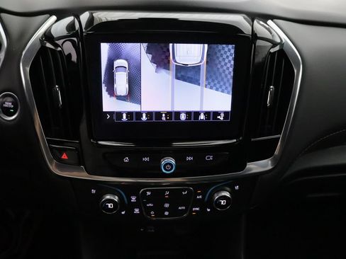 Used 2021 Chevrolet Traverse Premier AWD/4WD image 27