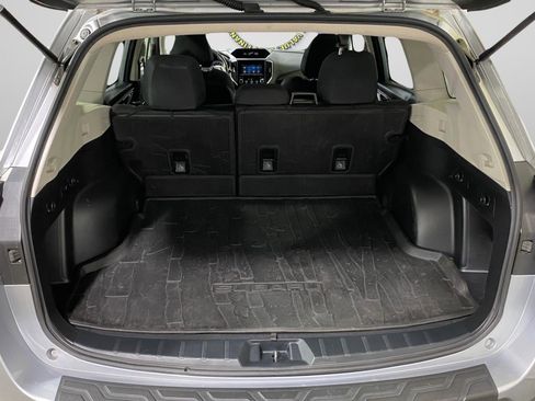 Used 2019 Subaru Forester Premium image 9