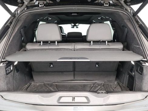 Used 2024 BMW X7 M60i w/ Executive Package image 21