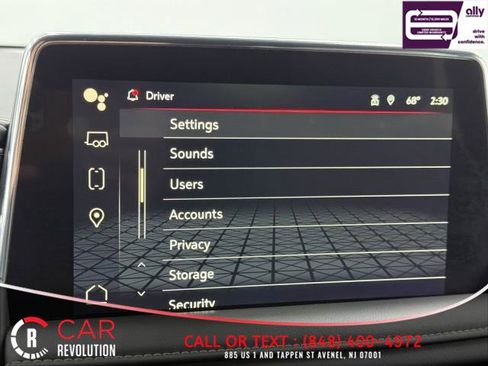 Used 2024 GMC Yukon XL SLT image 31