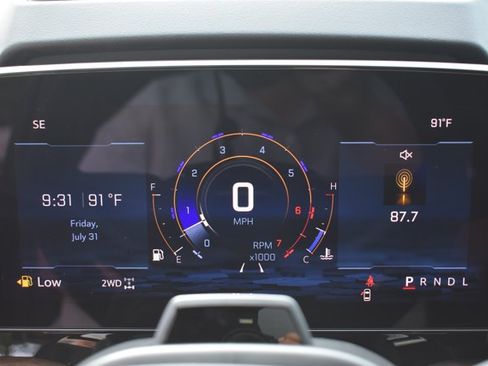 New 2026 Chevrolet Suburban High Country AWD/4WD image 25
