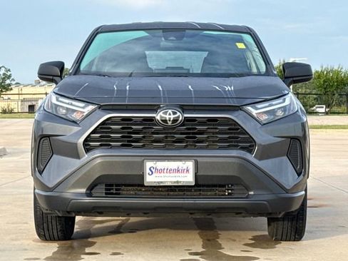 Used 2023 Toyota RAV4 LE FWD image 2