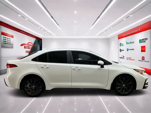 Used 2024 Toyota Corolla SE FWD image 8