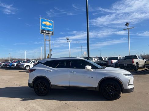 Used 2023 Chevrolet Blazer Premier w/ Driver Confidence II Package image 8