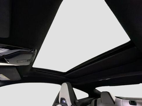 Used 2022 BMW M4 xDrive Competition w/ Executive Package image 23