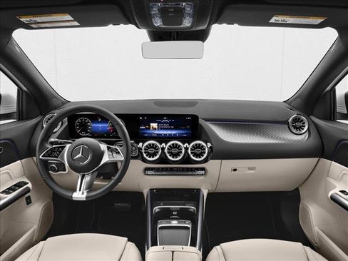 Used 2026 Mercedes-Benz GLA 250 image 5