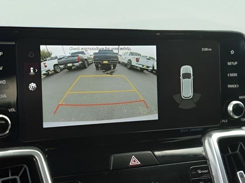 Used 2023 Kia Sorento SX FWD image 30