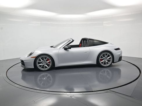Used 2026 Porsche 911 Targa 4S AWD/4WD image 2
