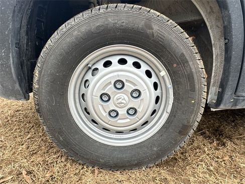 New 2025 RAM ProMaster 2500 w/ Convenience Group image 18