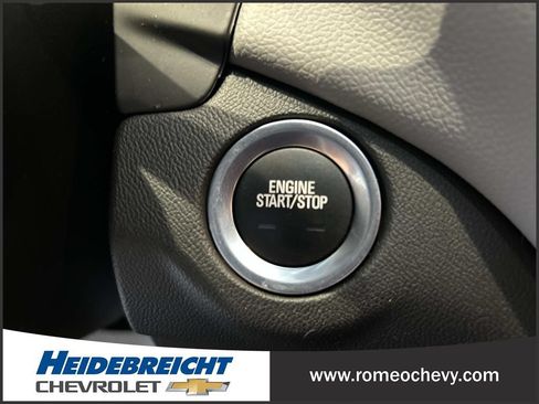 Used 2024 Chevrolet Equinox LS w/ LS Convenience Package FWD image 28