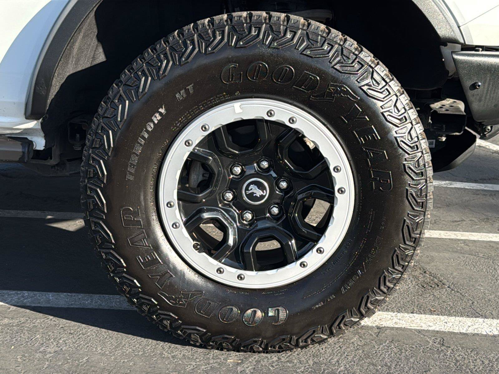 Certified 2023 Ford Bronco Big Bend w/ Sasquatch Package AWD/4WD image 6