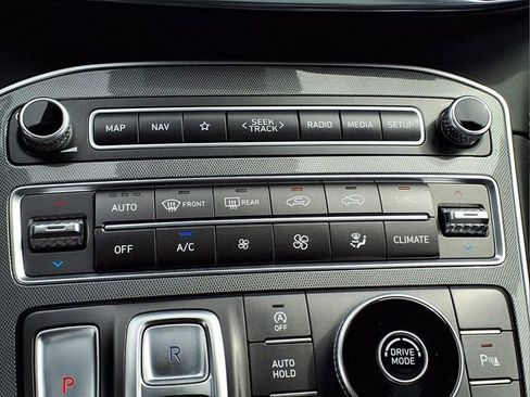Used 2023 Hyundai Santa Fe Calligraphy FWD image 19