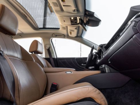 Used 2019 Lexus LS 500 500 Base w/ Accessory Package (Z2) image 41