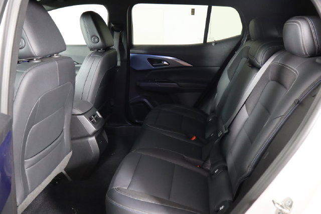 Used 2024 Chevrolet Equinox EV LT FWD image 16
