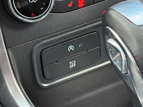 Used 2022 Ford EcoSport SE w/ SE Convenience Package image 25