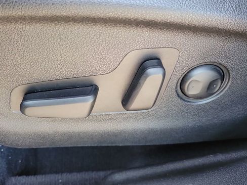 Used 2017 Kia Sorento EX w/ EX Advanced Touring Package image 19