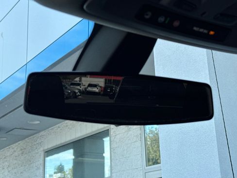 Used 2020 Chevrolet Silverado 1500 RST image 25