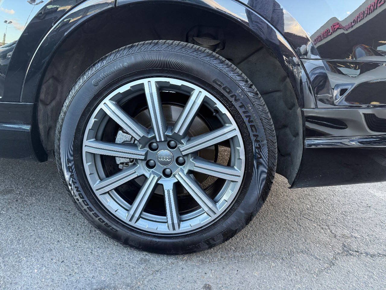 Used 2019 Audi Q7 2.0T Premium Plus AWD/4WD image 22