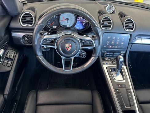 Used 2024 Porsche 718 Cayman S RWD image 11