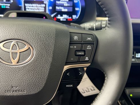 New 2026 Toyota Crown Signia AWD/4WD image 19