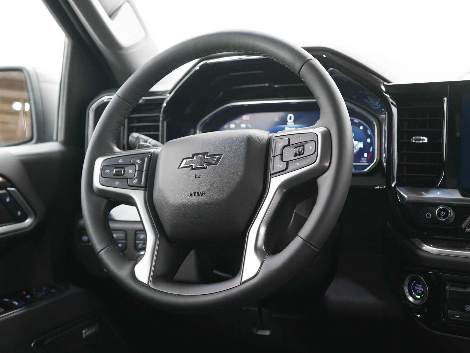 Used 2024 Chevrolet Silverado 1500 RST w/ Rally Edition AWD/4WD image 14