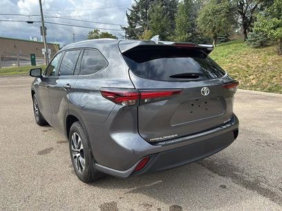 Used 2024 Toyota Highlander Limited