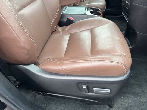 Used 2017 Toyota Sienna Limited image 17