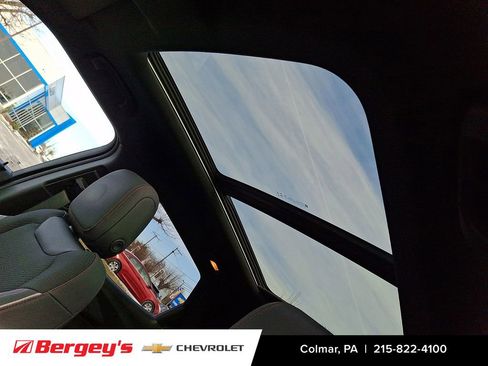 Certified 2023 Chevrolet TrailBlazer RS w/ Sun and Liftgate Package image 17