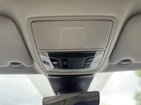 Used 2023 Acura TLX w/ Technology Package image 35