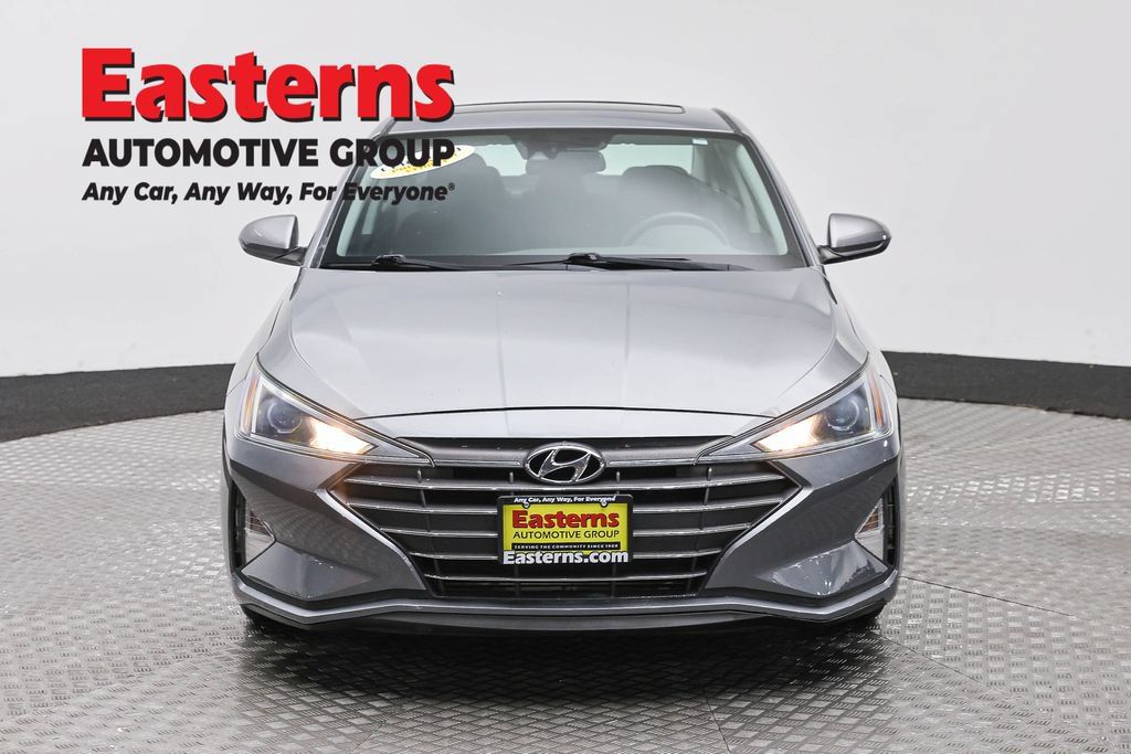 Used 2019 Hyundai Elantra Value Edition w/ Cargo Package FWD image 4