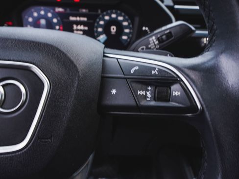 Used 2023 Audi Q3 2.0T Premium w/ Convenience Package image 22