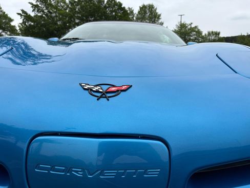 Used 1998 Chevrolet Corvette Coupe RWD image 5
