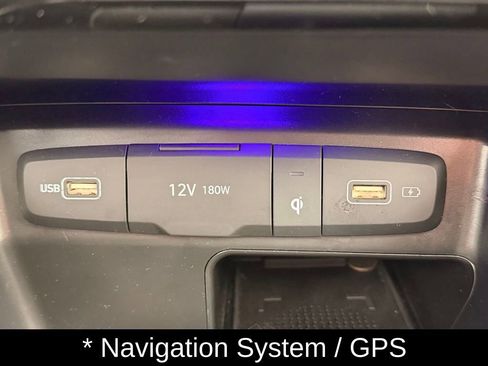 Certified 2024 Hyundai Santa Cruz Limited AWD/4WD image 17