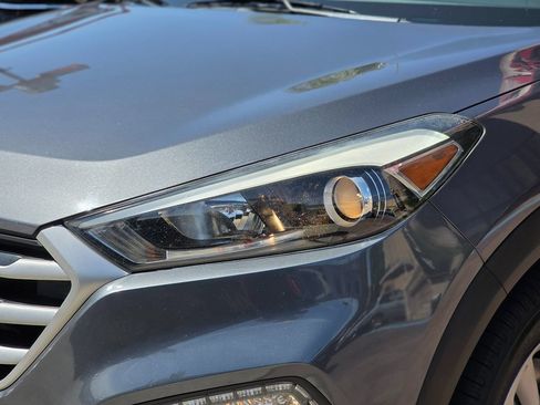 Used 2017 Hyundai Tucson SE w/ SE Popular Package 02 FWD image 6