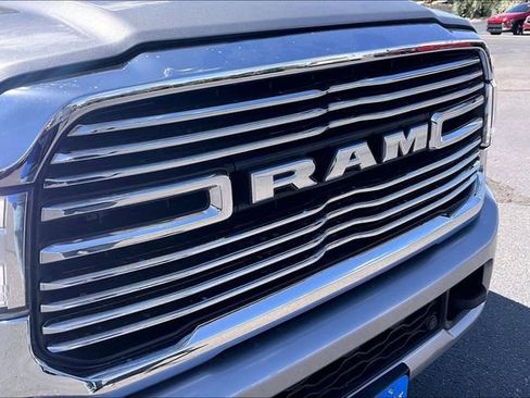 Used 2024 RAM 2500 Laramie AWD/4WD image 31
