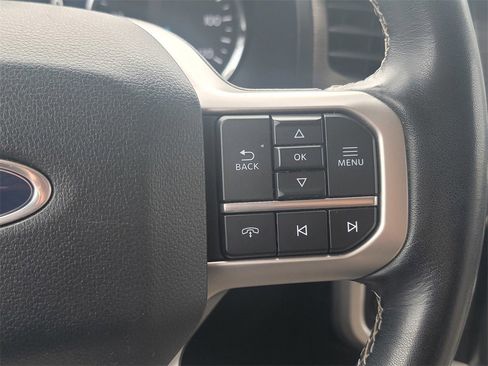 Used 2024 Ford Expedition Max Limited image 35