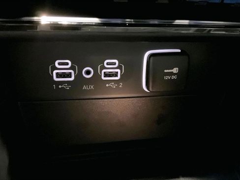 New 2025 Jeep Grand Cherokee Limited w/ Black Appearance Package image 30