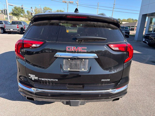 Used 2018 GMC Terrain Denali w/ Comfort Package AWD/4WD image 14