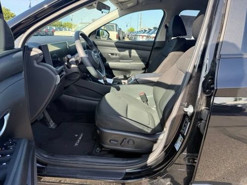 Used 2025 Hyundai Tucson SEL AWD/4WD image 14